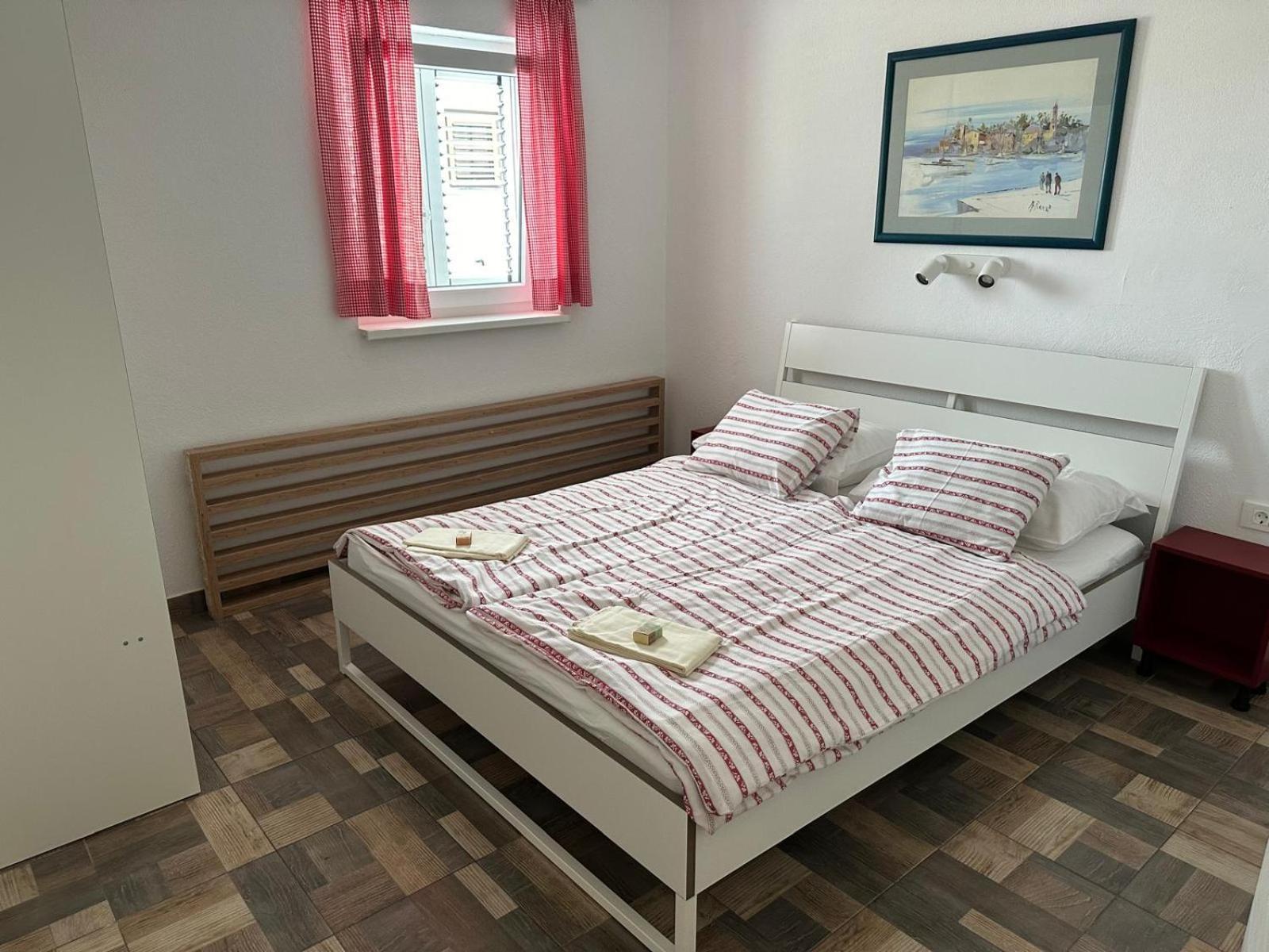 Apartments "Laci" Krk Town Eksteriør bilde